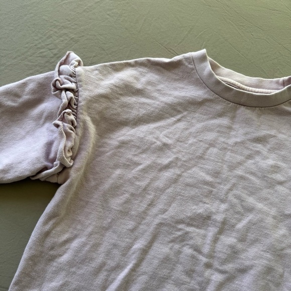 Influence Ruffle Shoulder Sweatshirt - Picture 4 of 8